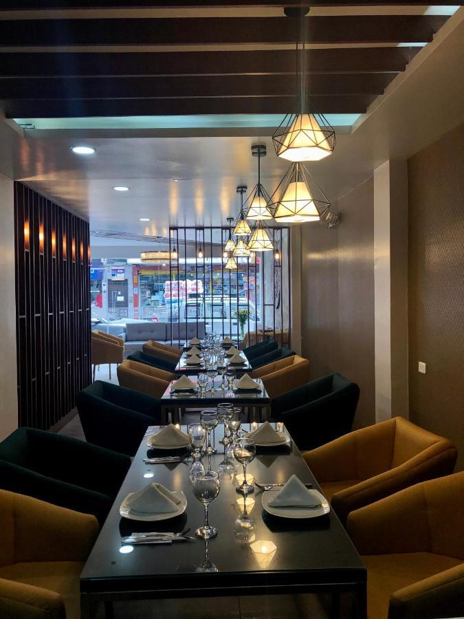 Hotel Makroz Latacunga Kültér fotó