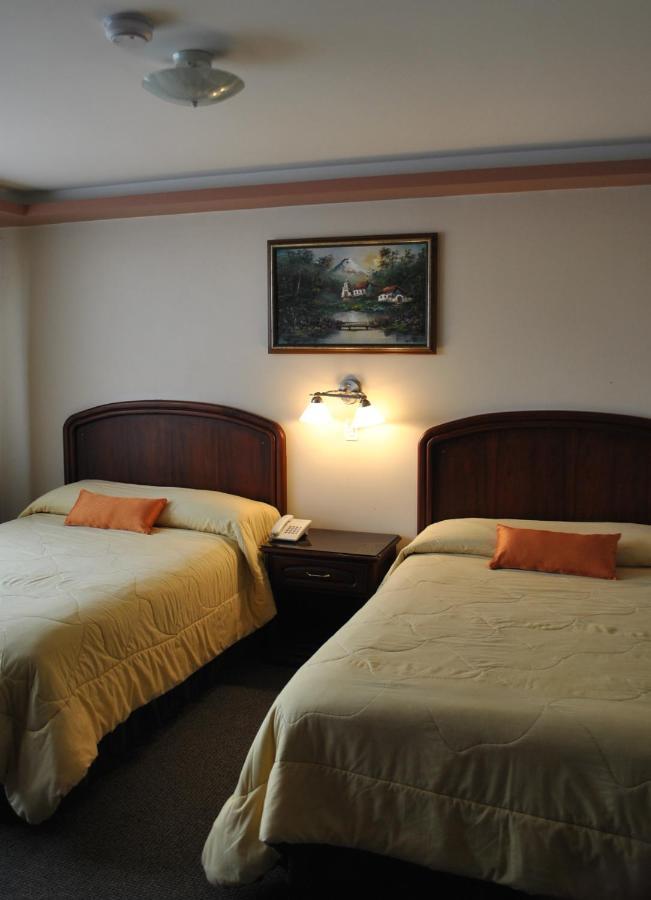 Hotel Makroz Latacunga Kültér fotó